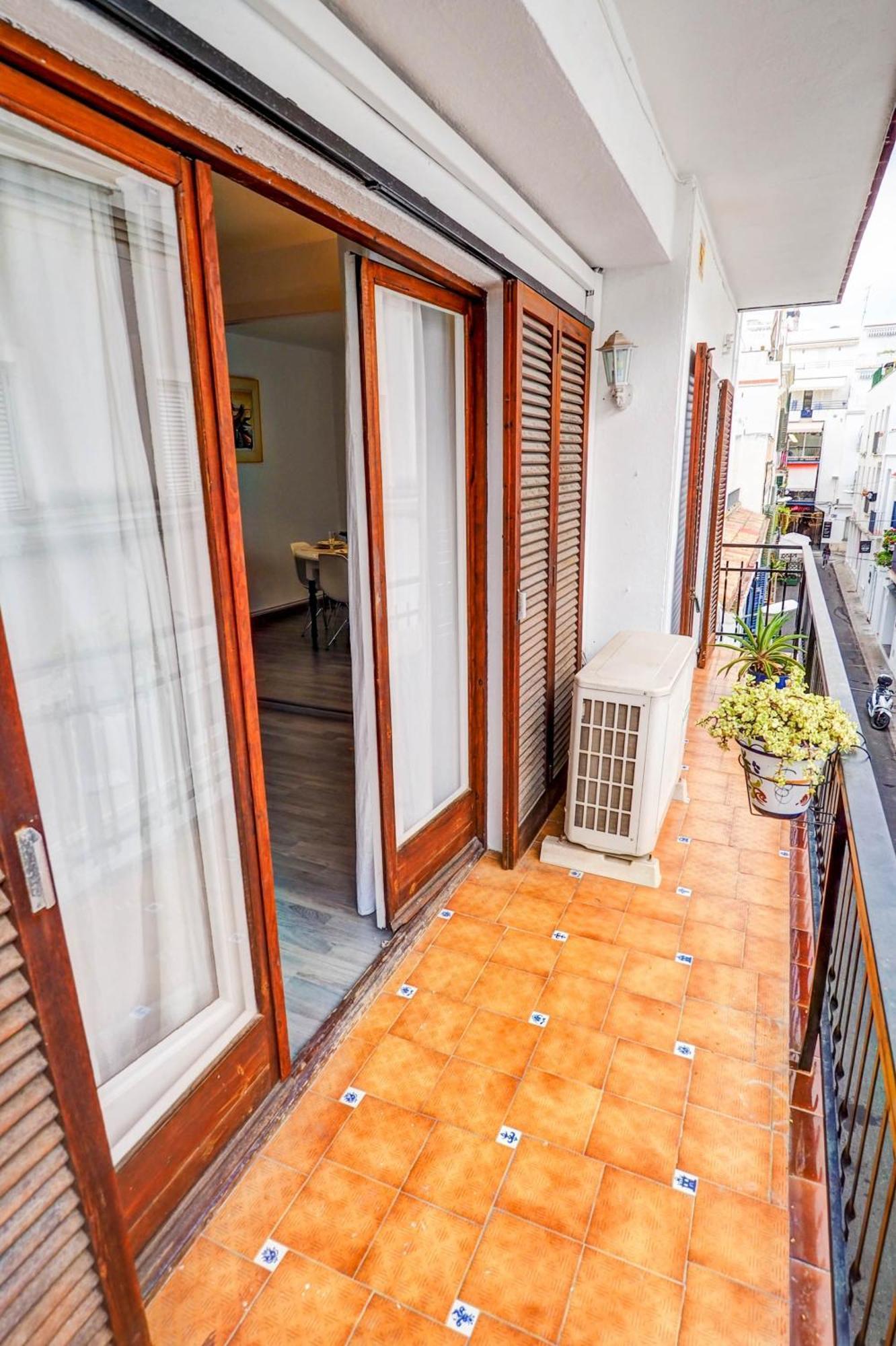 The Lilium Apartment By Hello Homes Sitges Eksteriør bilde